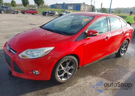 2013 Ford Focus Se z USA, uszkodzony, nr VIN 1FADP3F2XDL336921